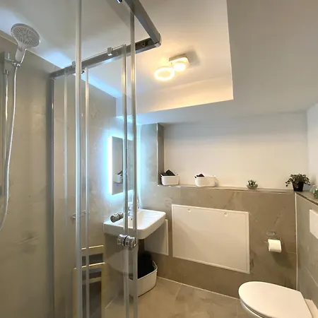 Allgaeu-nest Mit Stellplatz 아파트 두라흐