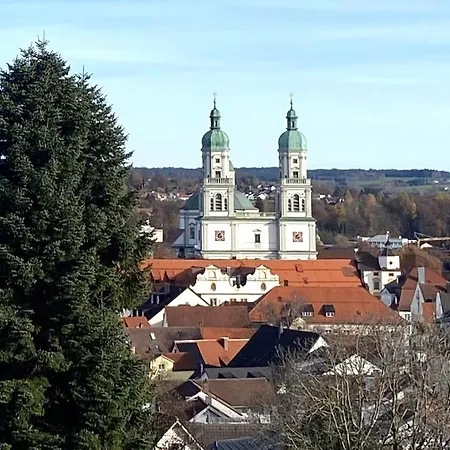 아파트 Allgaeu-nest Mit Stellplatz *